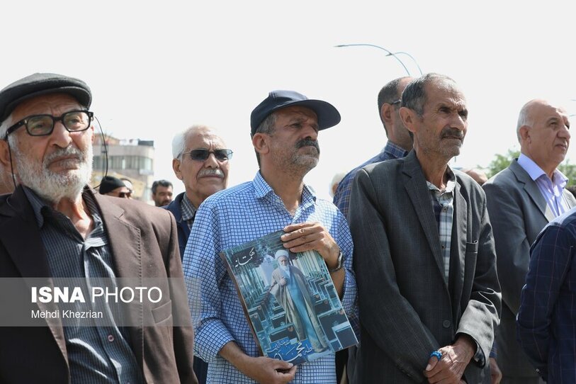 تشییع پیکر آیت الله غیاث‌الدین طه محمدی در همدان