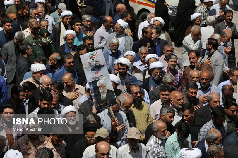 تشییع پیکر آیت الله غیاث‌الدین طه محمدی در همدان